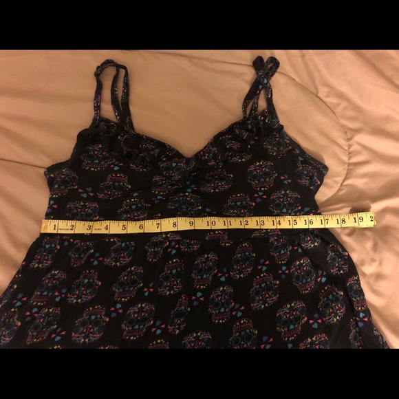 Torrid Day of the Dead Tank - Picture 2 of 3